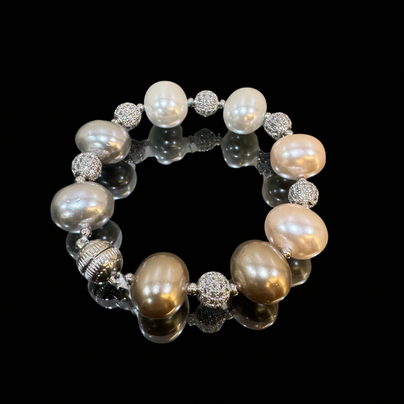 Radiant Pearl Delight Bracelet